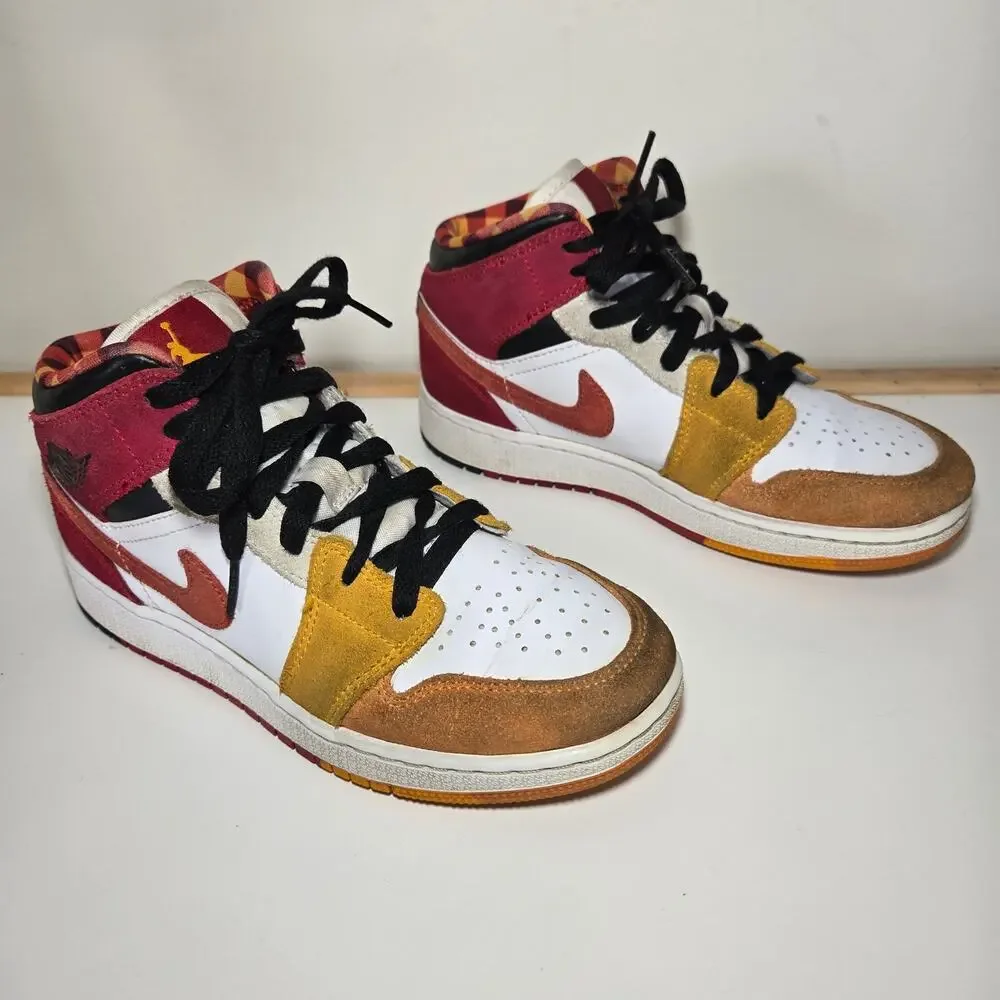 Nike Air Jordan‎ 1 Mid SE (GS) Sneakers Youth Paprika Cinnabar Black Size 4Y